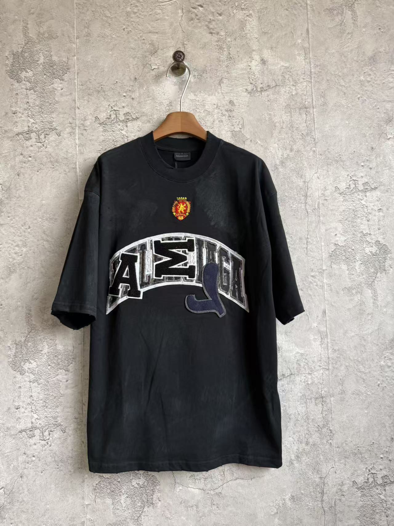 Manchester United conjunto cemento spray bordado manga corta P125 Talla: Xs-L Color: Negro