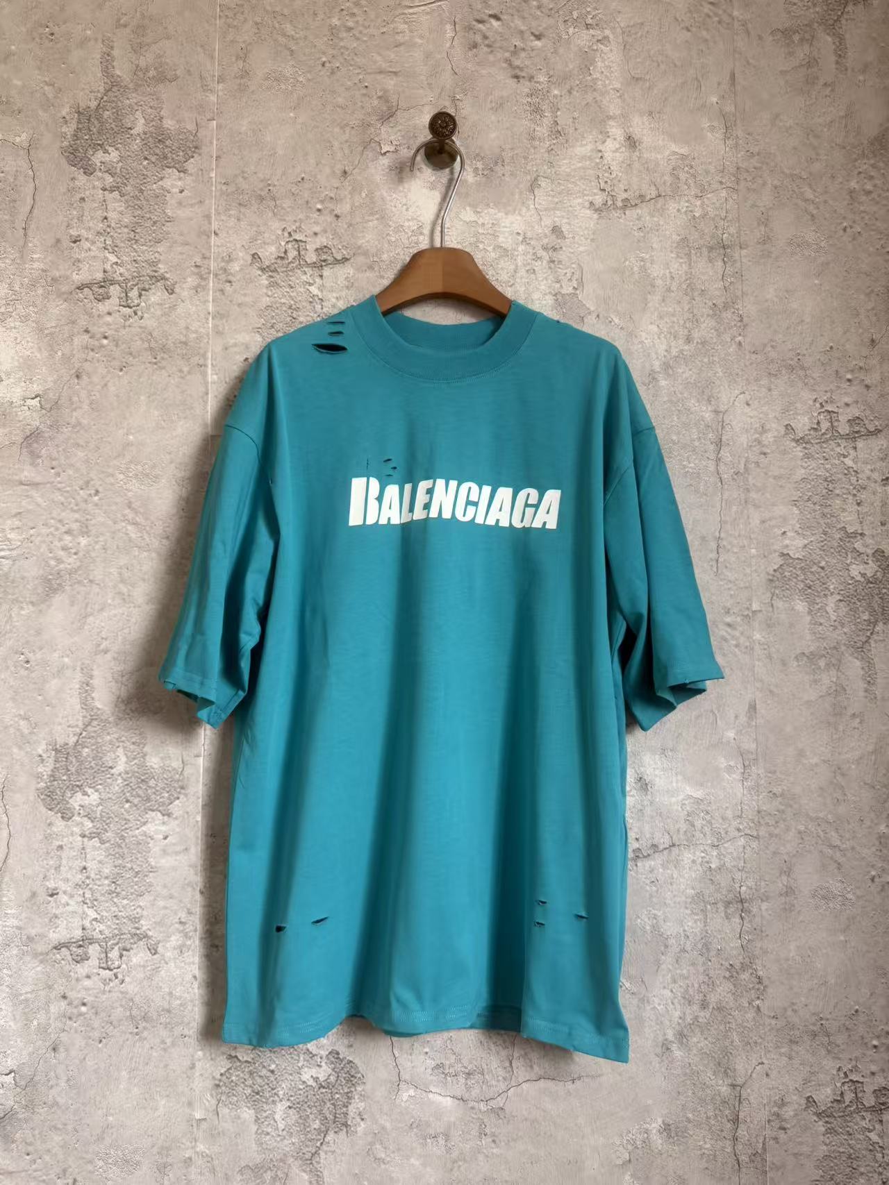 Big Destruction Logo Rasgado Mangas Cortas P85 Color: Verde Lago Talla xs-L