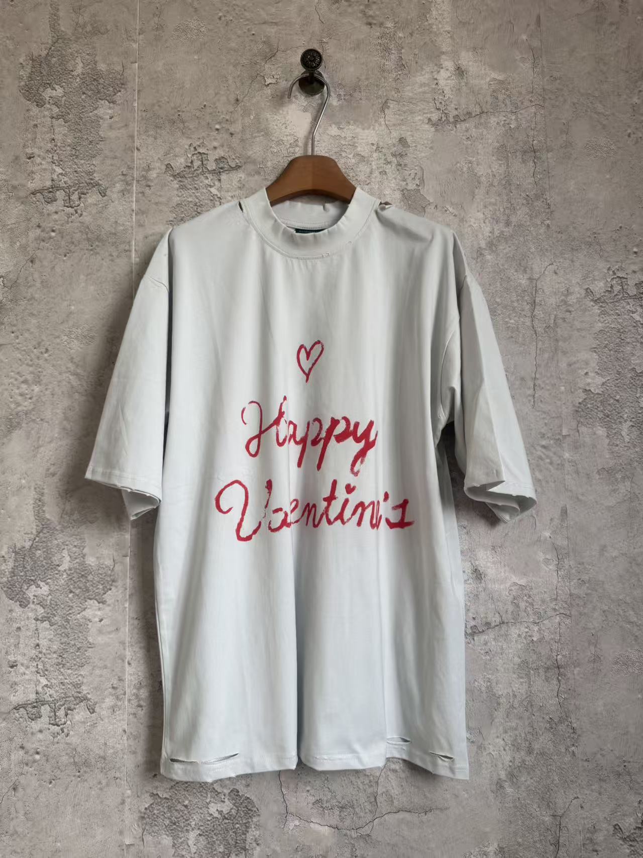Valentine's Day Limited Manga Corta P95 Color: Blanco Gris Talla: xs-l