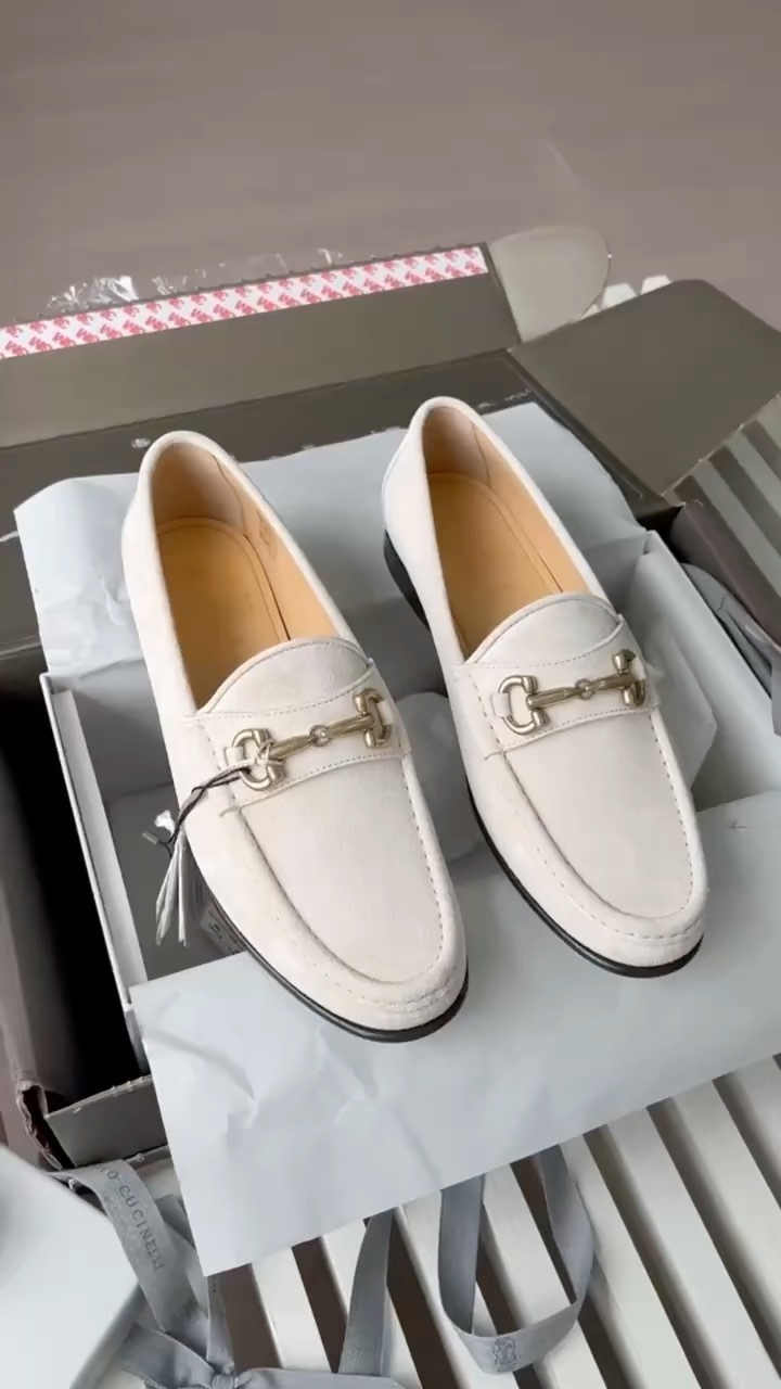 • Video of the original pair of shoes