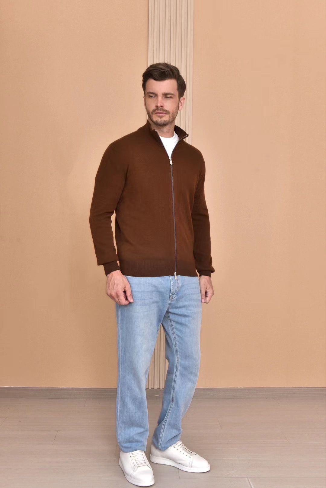 Loro Piana Men's Brown Full Zip Knit Cardigan - Comfortable & Stylish 5 i1724053444 4116 5