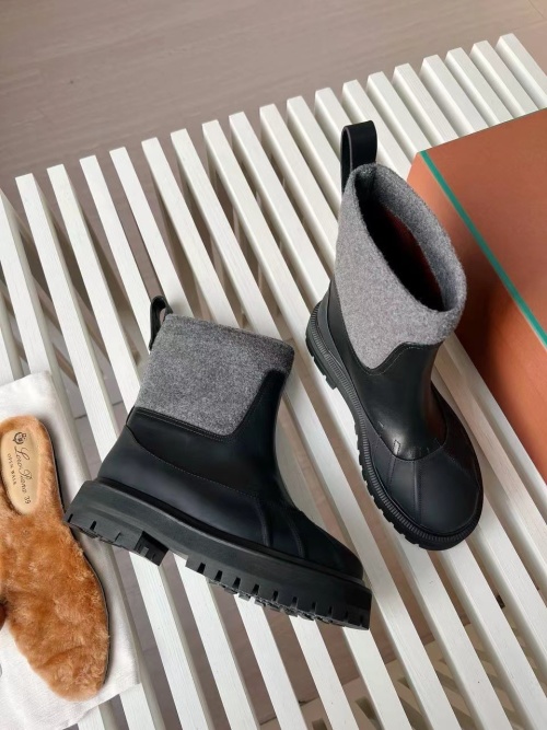 Loro Piana Black Leather and Grey Wool Winter Boots, Sizes 36-42 1 Loro Piana Black Leather and Grey Wool Winter Boots, Sizes 36-42