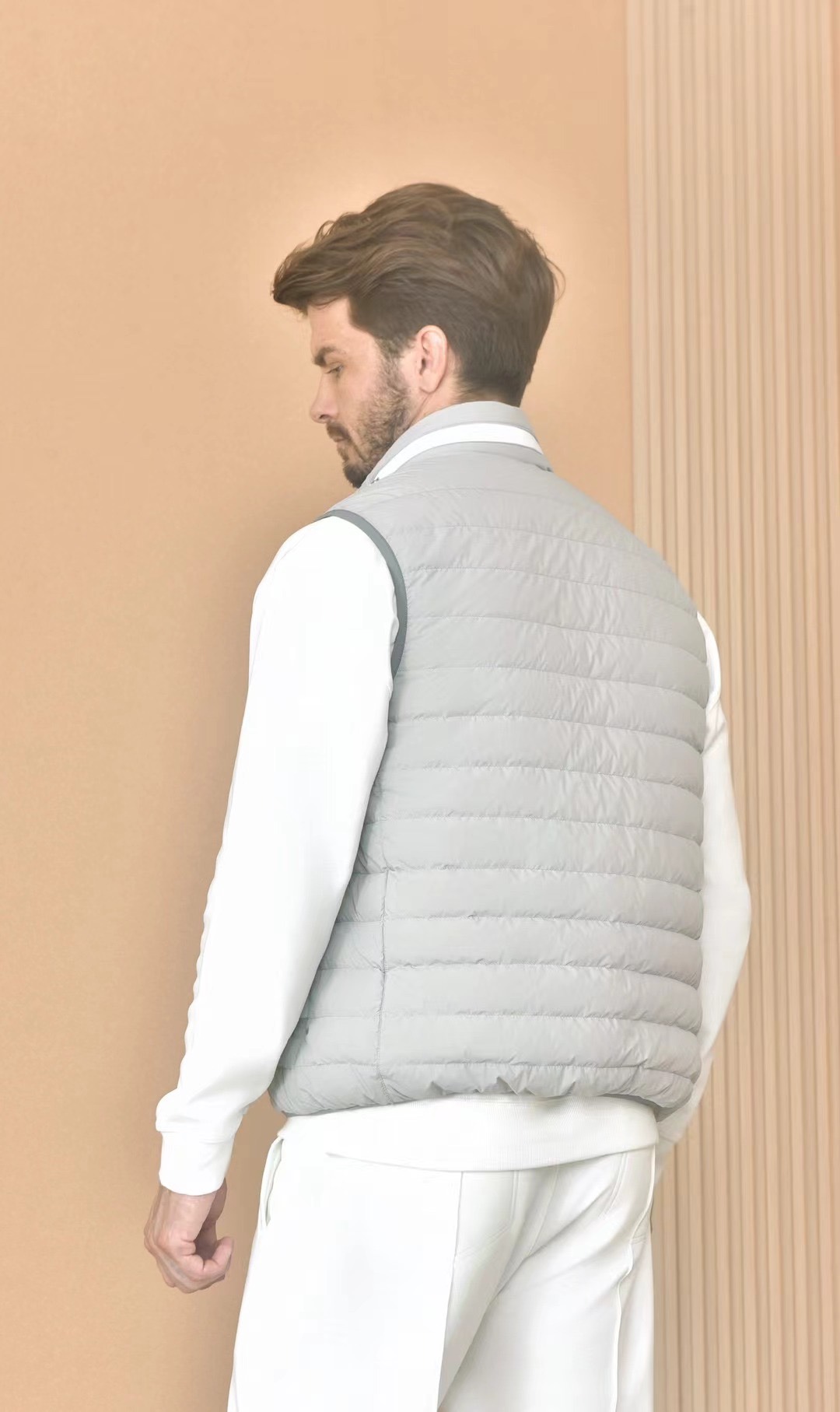 Brunello Cucinelli Lightweight Padded Vest - Perfect for Layering 4 i1727242914 7176 1