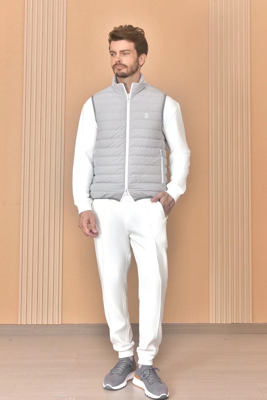 Brunello Cucinelli Lightweight Padded Vest - Perfect for Layering 7 i1727242914 7963 5