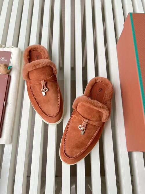 Loro Piana Suede Shearling-Lined Loafers Women's Mules Slippers Shoes - Size 35~42 1 Loro Piana Suede Shearling-Lined Loafers Women's Mules Slippers Shoes - Size 35~42