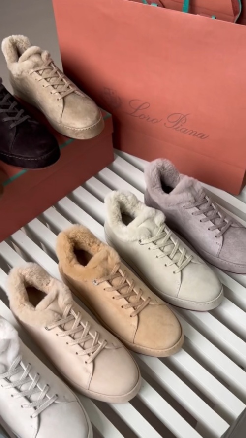 حذاء Loro Piana الفاخر للنساء - جلد فاخر، تصميم مريح، وأناقة عصرية 1 حذاء Loro Piana الفاخر للنساء - جلد فاخر، تصميم مريح، وأناقة عصرية