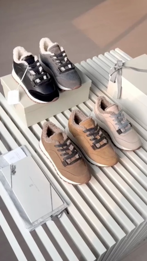 Loro Piana Zapatos Deportivos de Invierno con Forro de Piel para Mujer 1 Loro Piana Zapatos Deportivos de Invierno con Forro de Piel para Mujer