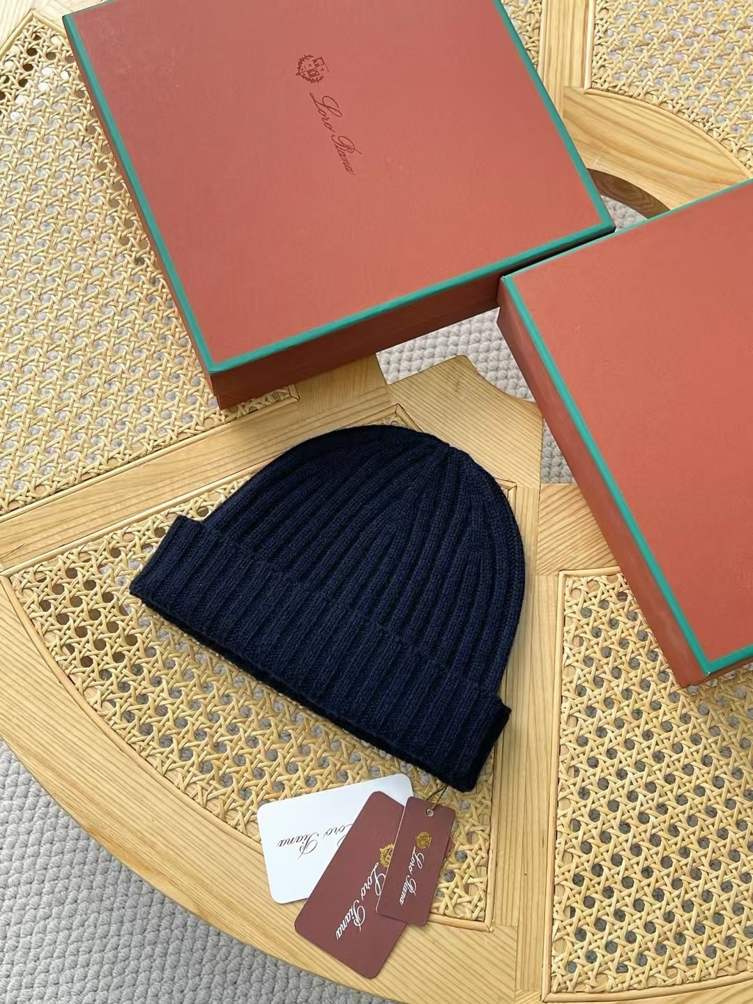 Loro Piana Wool Beanie Hat - Warm, Stylish, and Comfortable Headwear 4 i1732336628 4335 0
