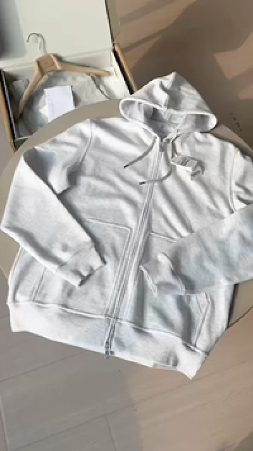 Loro Piana Zip-Up Hoodie - Luxurious Comfort, Stylish Design, Premium Quality 1 Loro Piana Zip-Up Hoodie - Luxurious Comfort, Stylish Design, Premium Quality