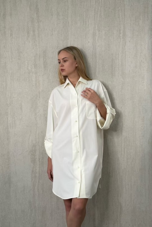 Loro Piana فستان قميص واسع أوف وايت للنساء 1 Loro Piana فستان قميص واسع أوف وايت للنساء