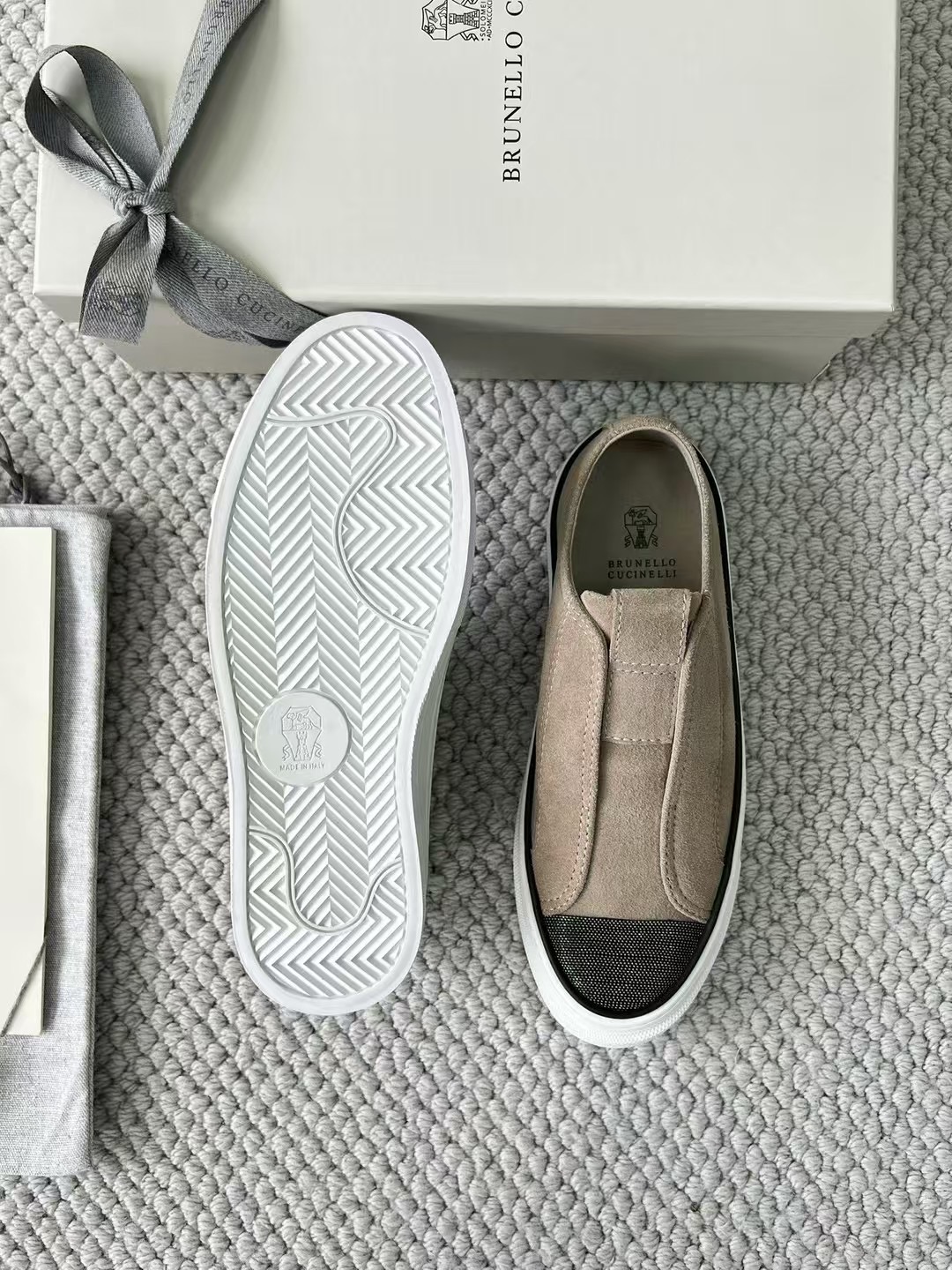 Brunello cucinelli. 15-20days 🌹36-42