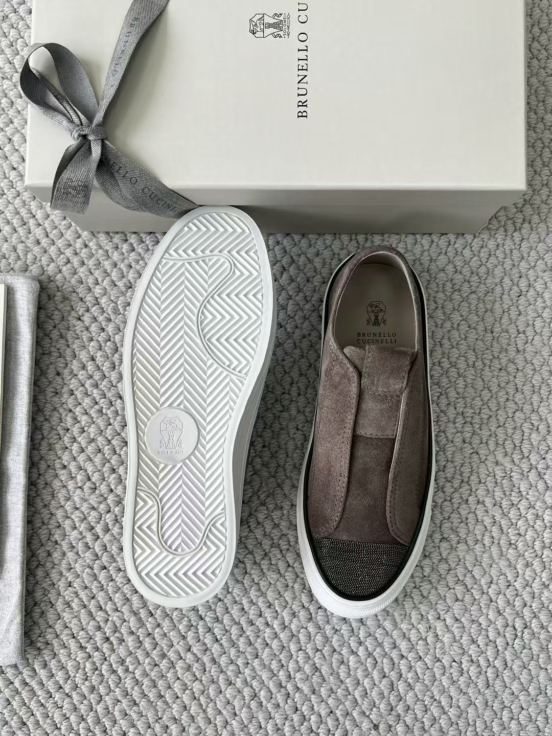 Brunello cucinelli. 15-20days 🌹36-42