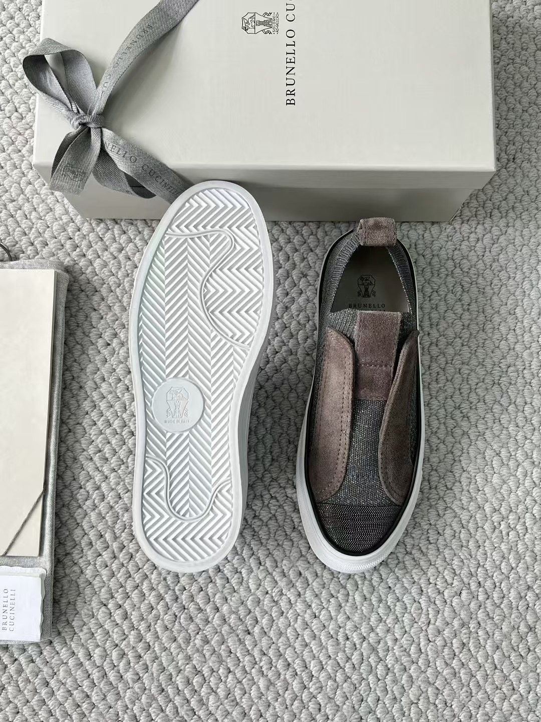 Brunello cucinelli. 15-20days 🌹36-42