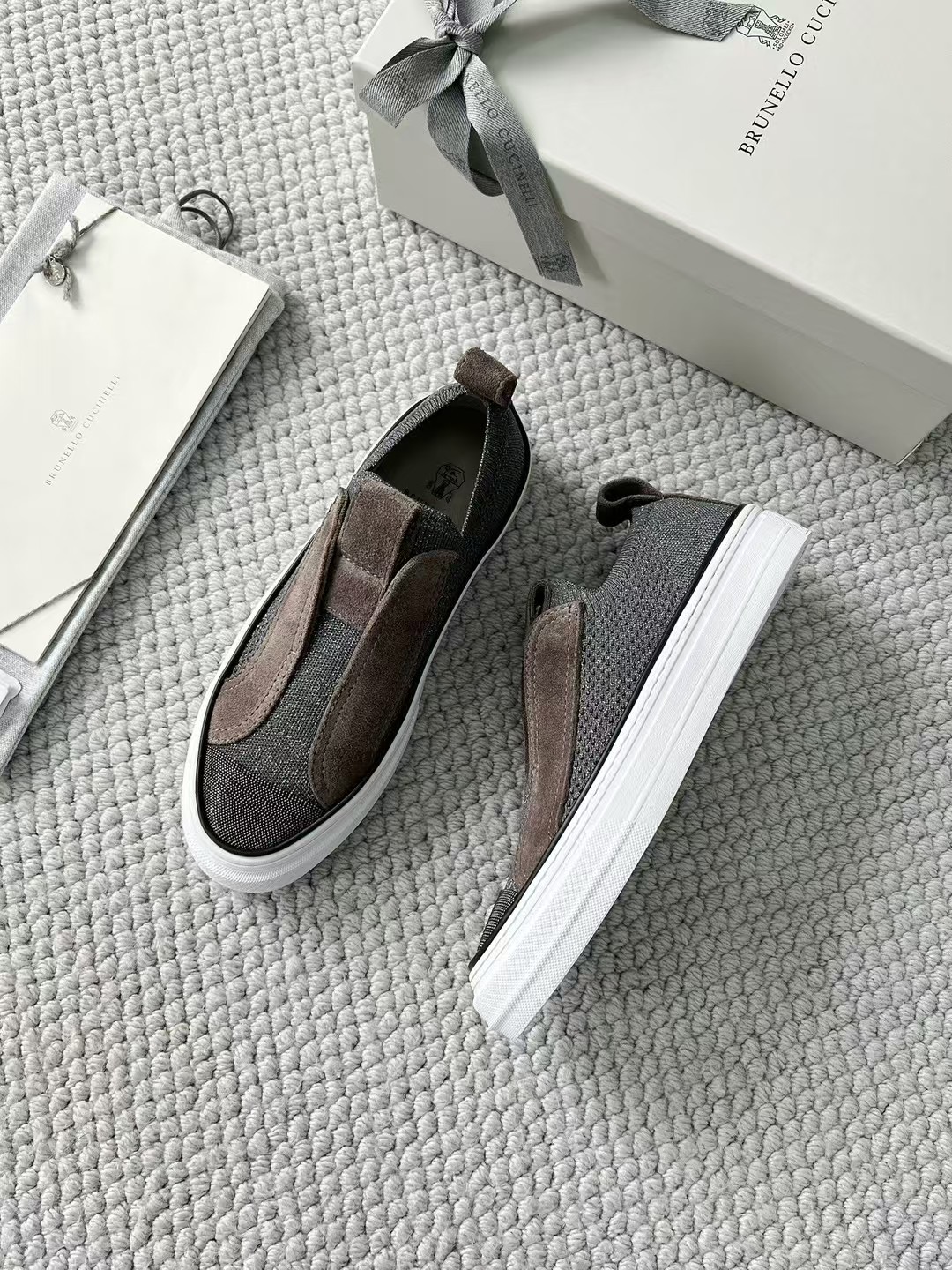 Brunello cucinelli. 15-20days 🌹36-42