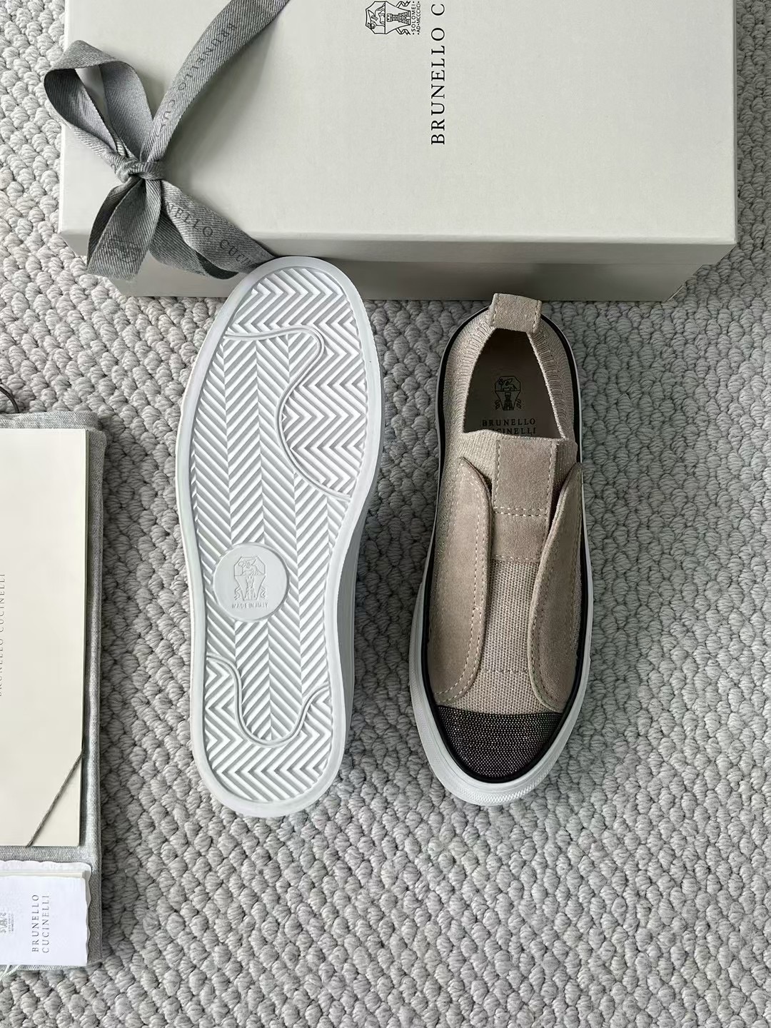Brunello cucinelli. 15-20days 🌹36-42