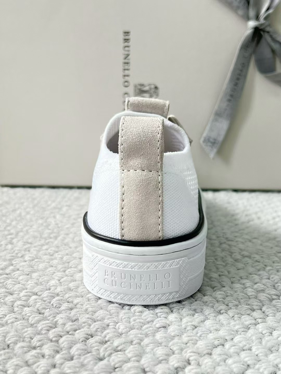Brunello cucinelli. 15-20days 🌹36-42