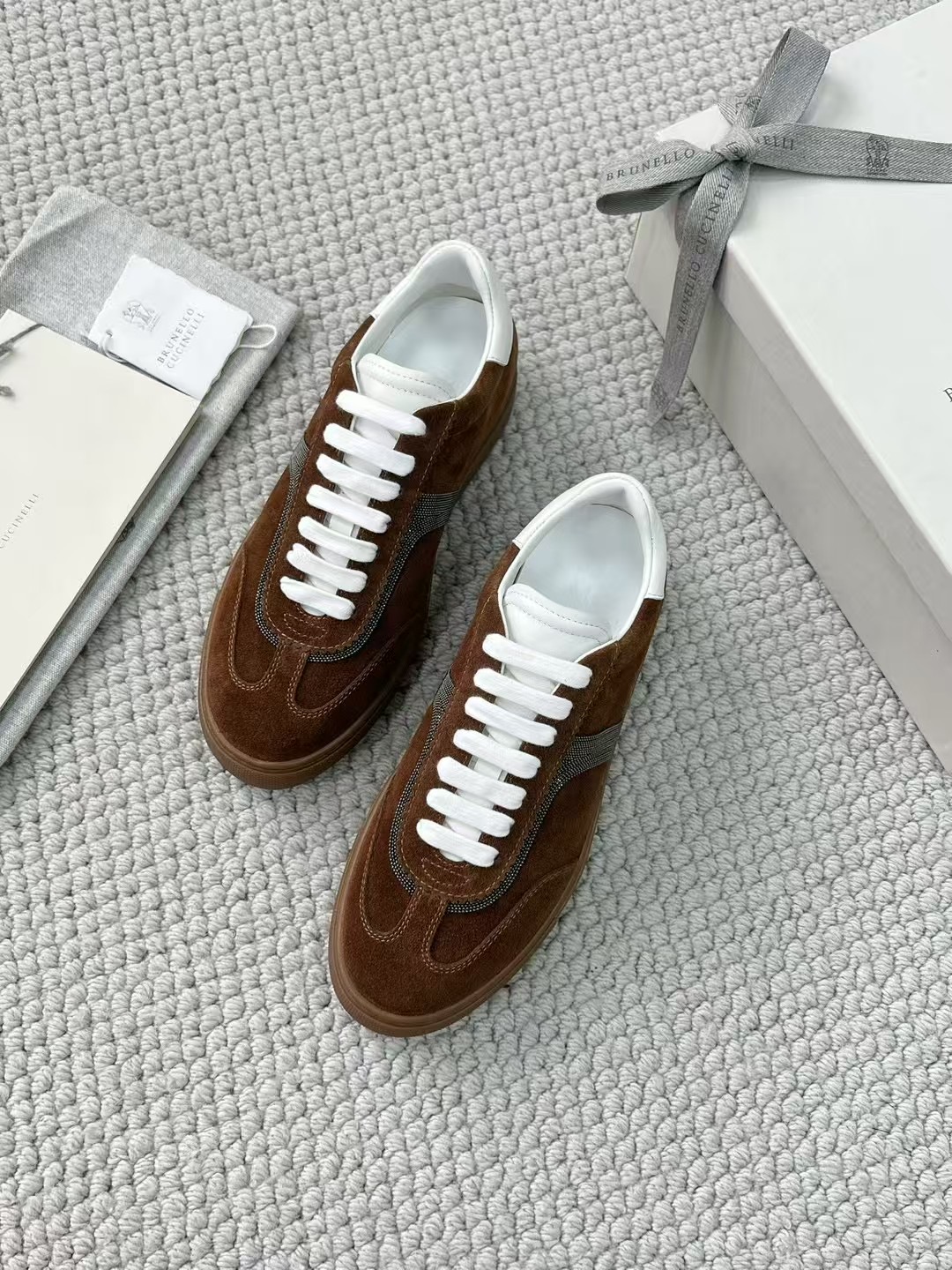 Brunello cucinelli. 15-20days 🌹36-42
