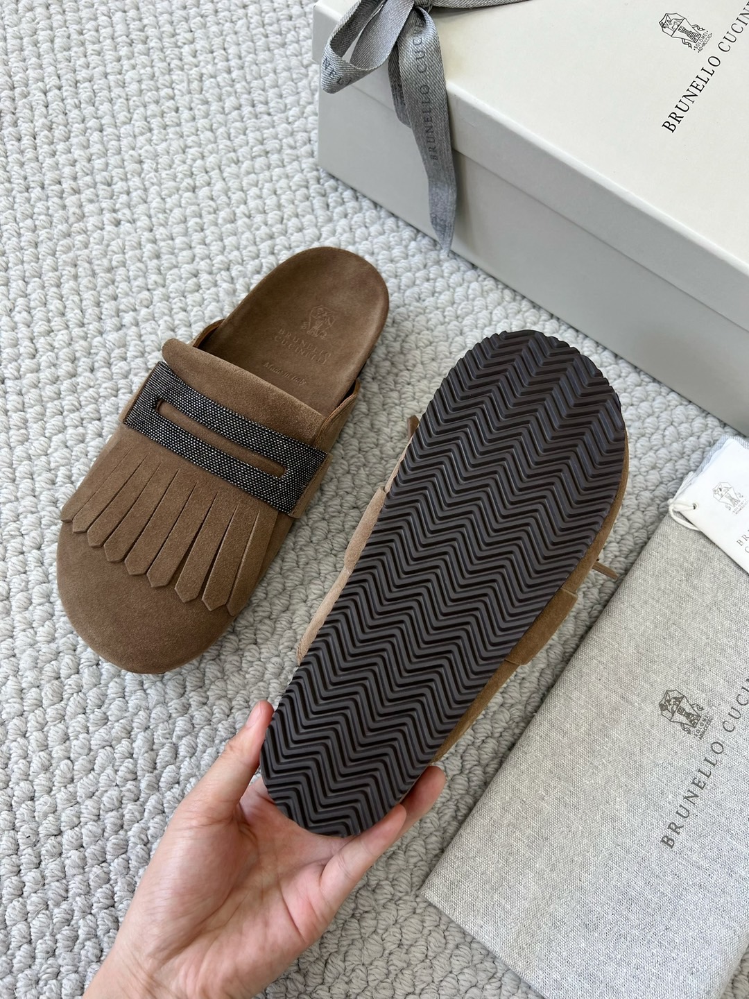 Brunello cucinelli. 15-20days 🌹36-42