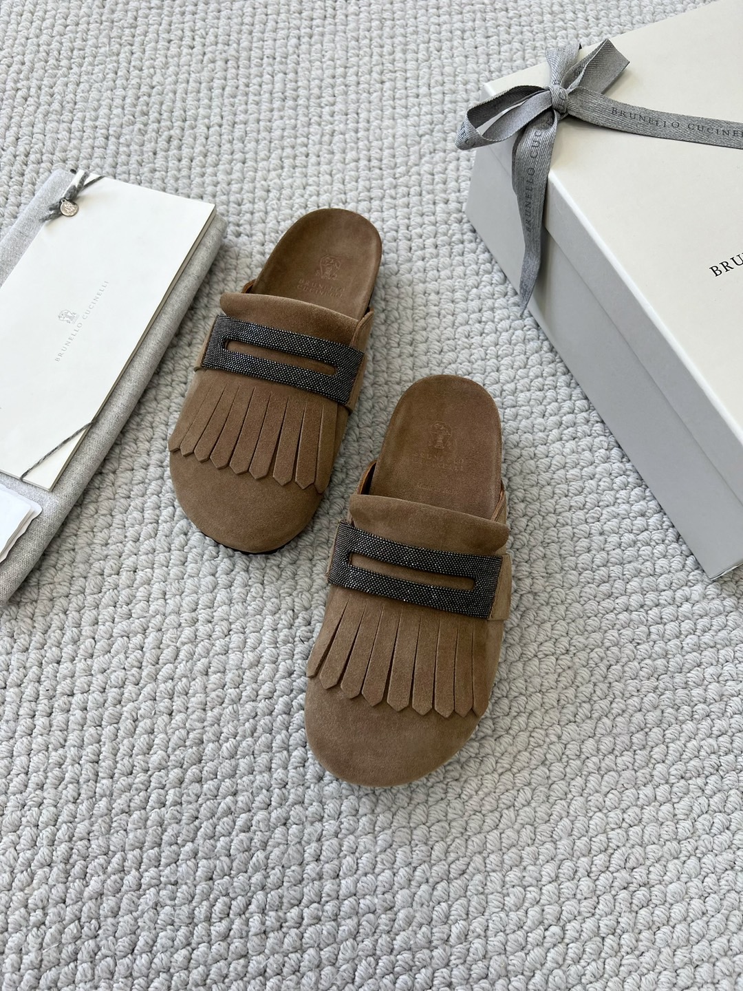 Brunello cucinelli. 15-20days 🌹36-42