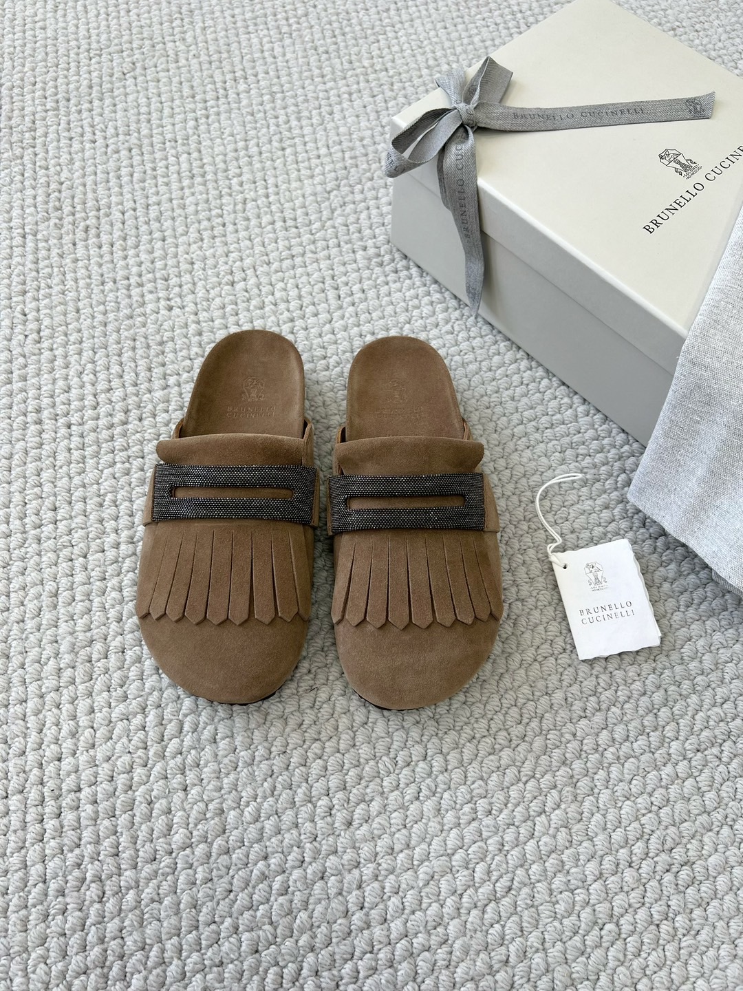 Brunello cucinelli. 15-20days 🌹36-42