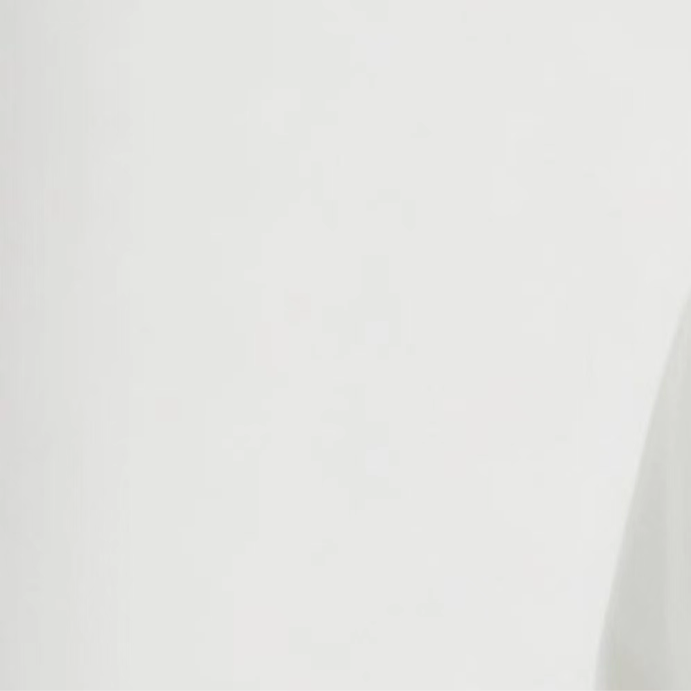 Luxurious Loro Piana Scarf - Elegant Style and Supreme Comfort, Various Colors