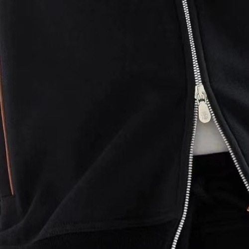 Loro Piana Luxury Full-Zip Hoodie - Black, Comfortable, and Stylish 1 Loro Piana Luxury Full-Zip Hoodie - Black, Comfortable, and Stylish
