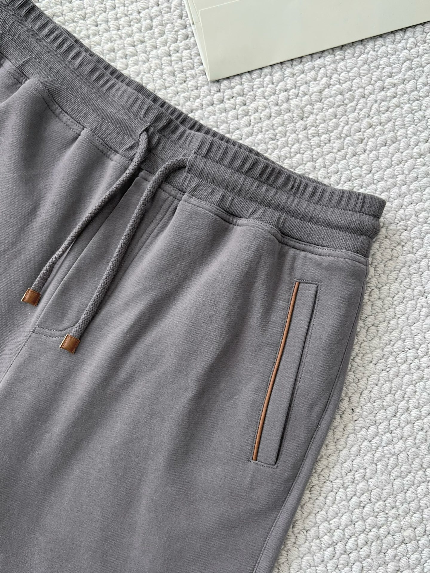 Brunello Cucinelli Men's Gray Cotton Blend Drawstring Shorts - Casual Comfort 4 i1749114150109 8744 0 2