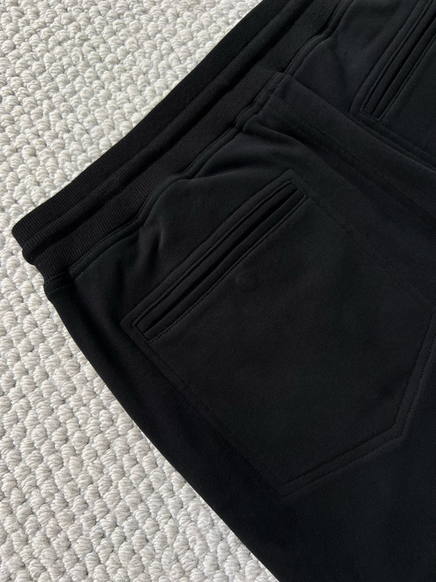 Brunello Cucinelli Men's Black Cotton Blend Casual Lounge Pants with Trim 4 i1749191313162 3355 0 2