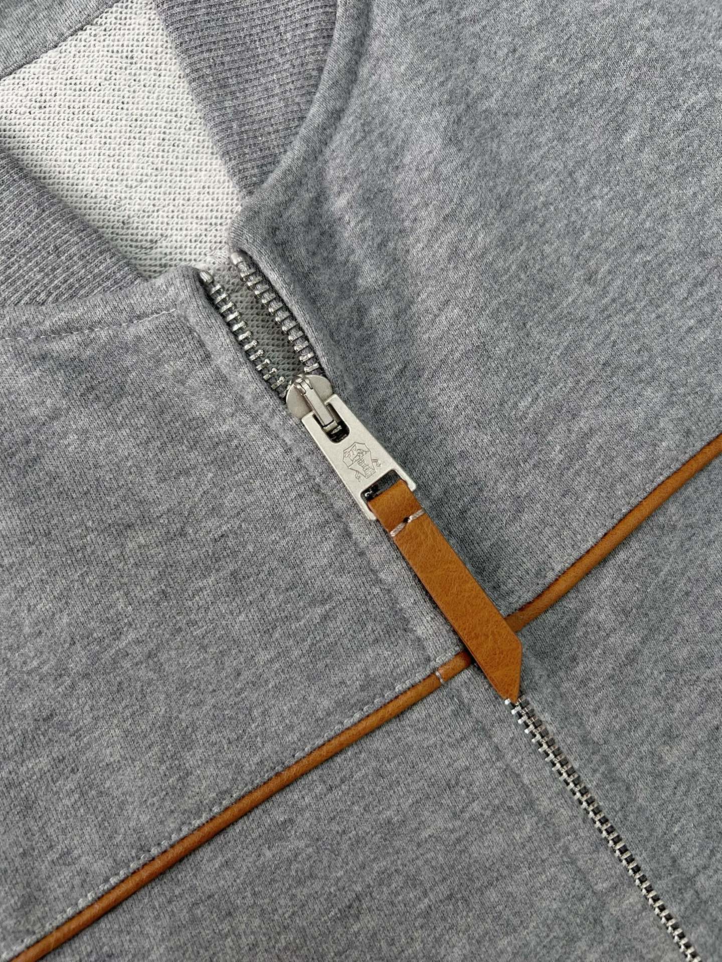 Loro Piana Men's Gray Zip-Up Jacket with Leather Trim, Casual Comfort 3 i1749192560991 1973 0 1