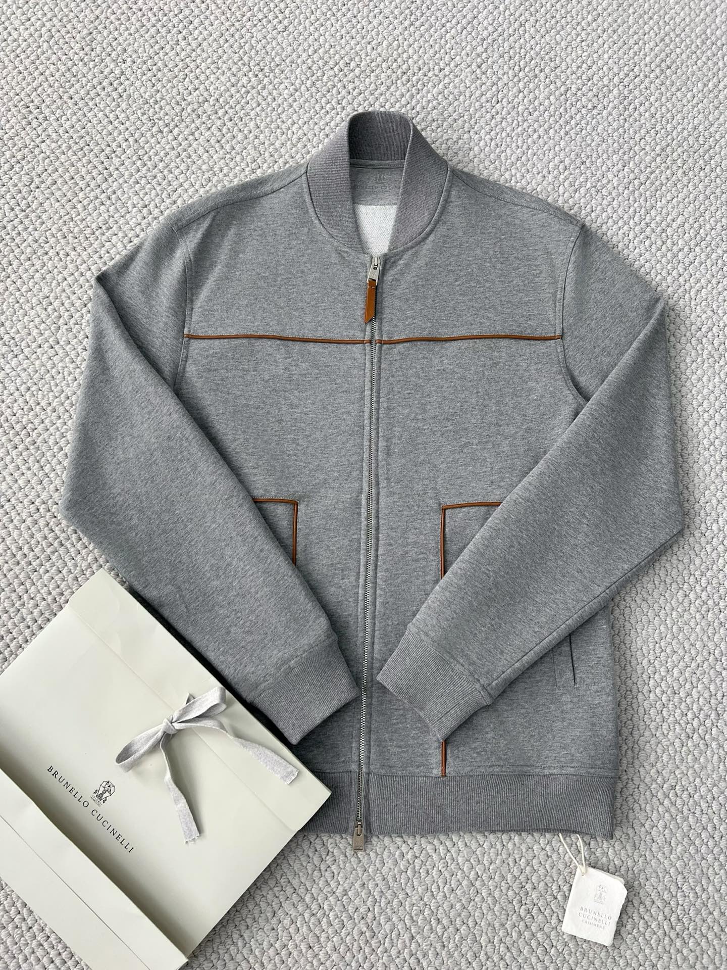 Loro Piana Men's Gray Zip-Up Jacket with Leather Trim, Casual Comfort 7 i1749192562355 1499 0 5