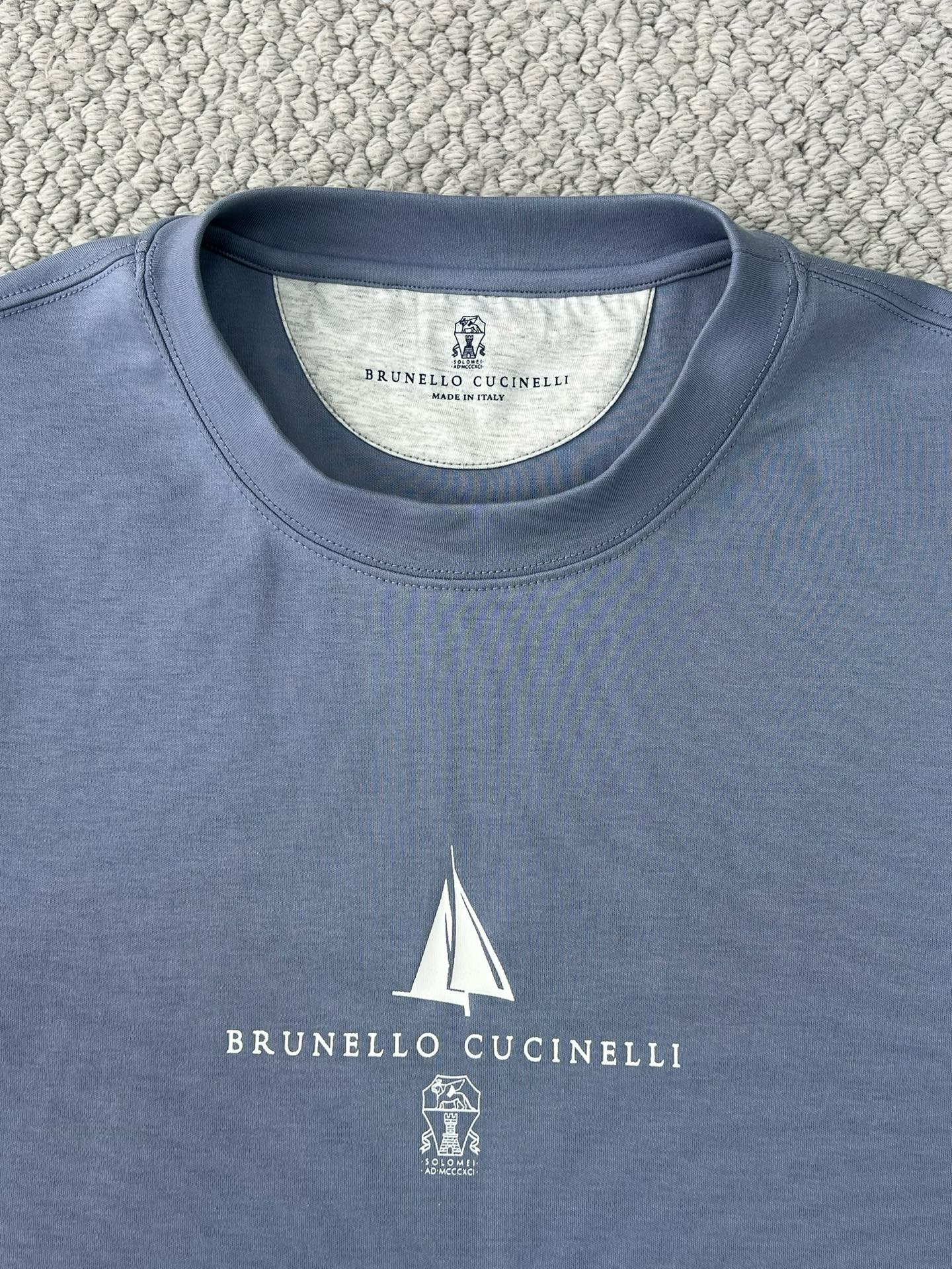 חולצת Brunello Cucinelli בכול אפונה שיקית - נוחות ונוכות 4 i1749610274667 1102 0 2