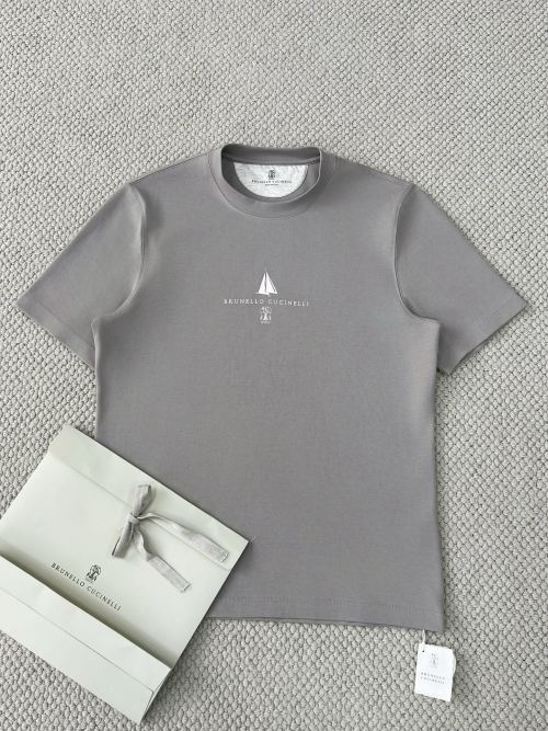 Brunello Cucinelli Men's Luxury Basic Short Sleeve T-Shirt - Comfortable Fit 1 Brunello Cucinelli Men's Luxury Basic Short Sleeve T-Shirt - Comfortable Fit