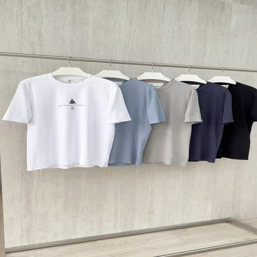 Brunello Cucinelli Men's Crew Neck T-Shirt | Short Sleeve Cotton Tee 1 Brunello Cucinelli Men's Crew Neck T-Shirt | Short Sleeve Cotton Tee