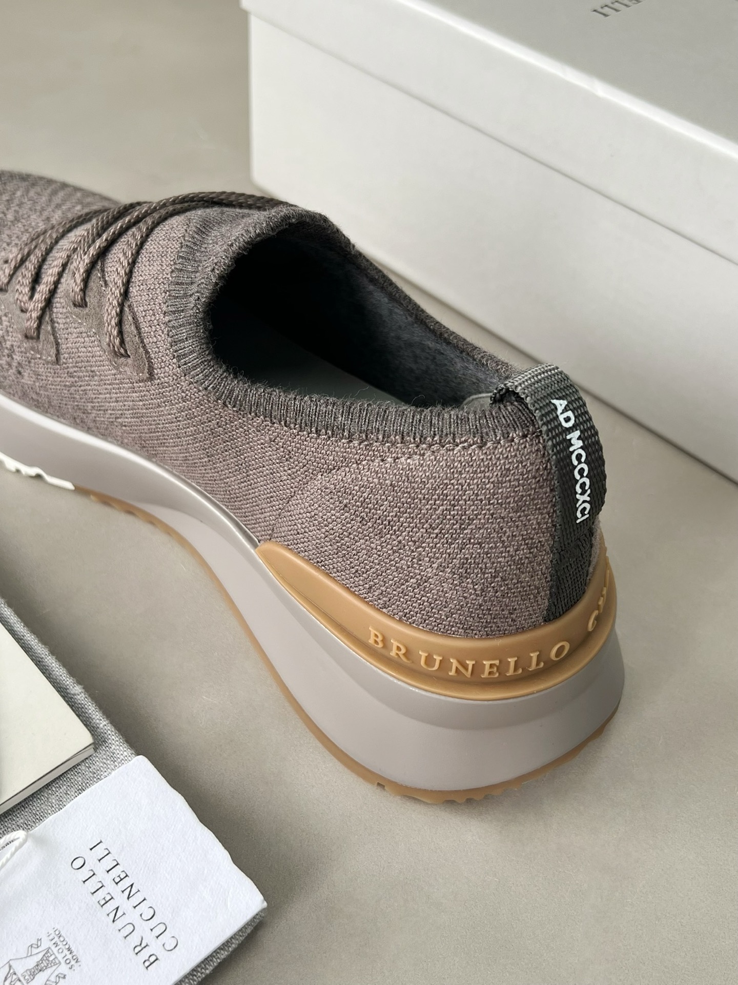Brunello cucinelli.15-20days 🌹39-46