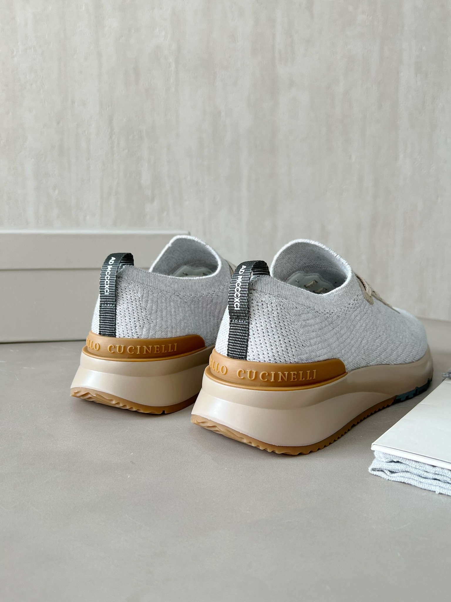 Brunello cucinelli.15-20days 🌹 39-46