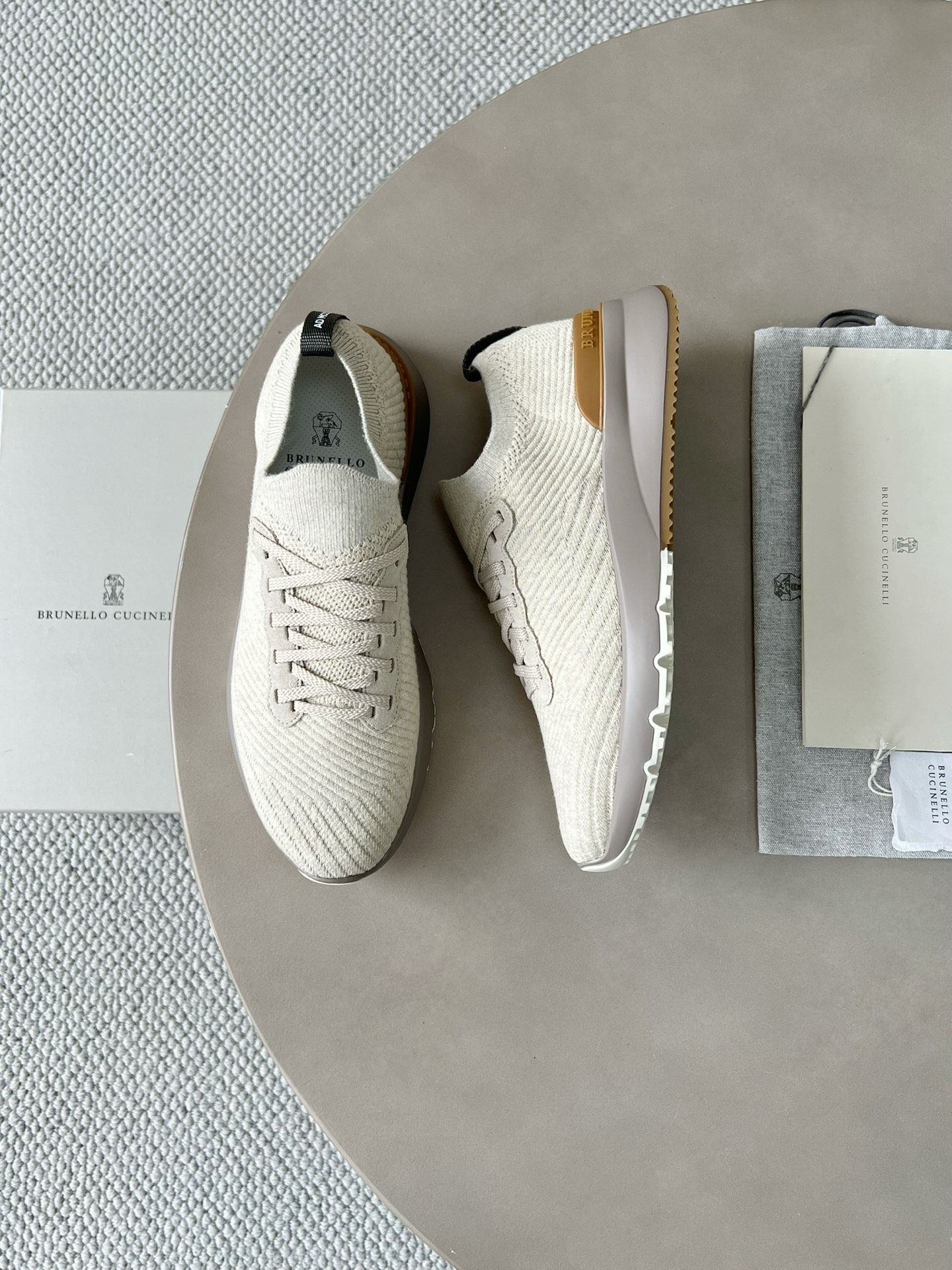 Brunello cucinelli.15-20days 🌹 39-46