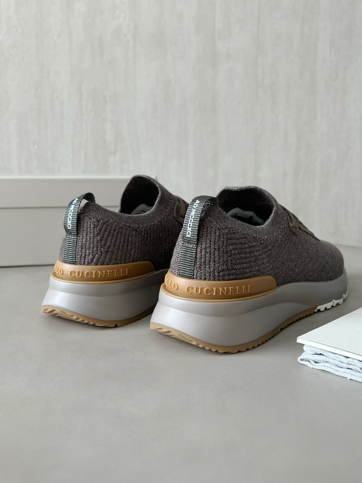 Brunello cucinelli.15-20days 🌹 39-46
