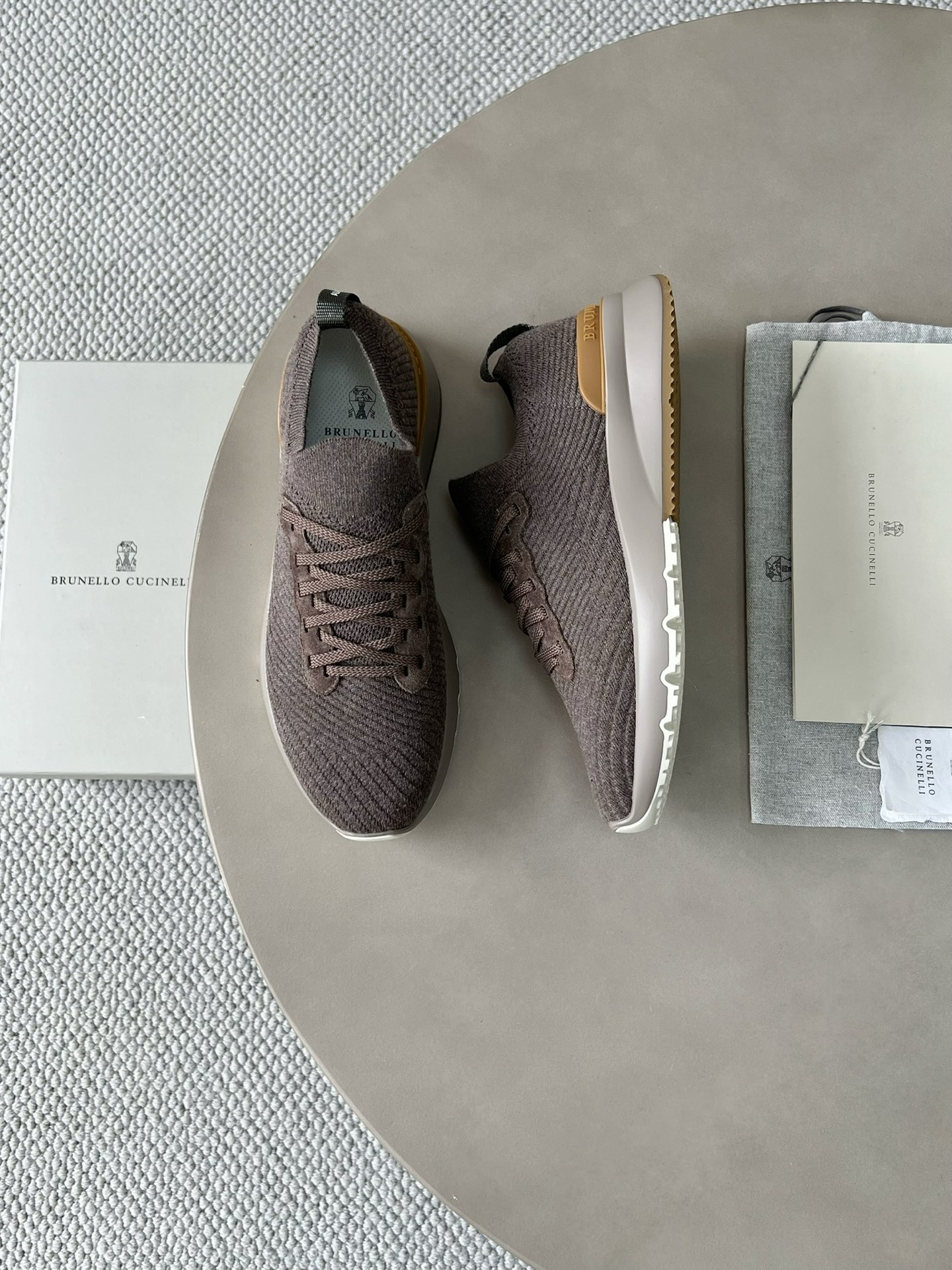 Brunello cucinelli.15-20days 🌹 39-46