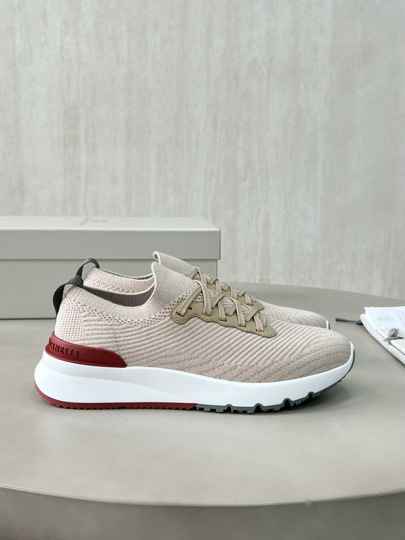 Brunello cucinelli.15-20days 🌹 39-46