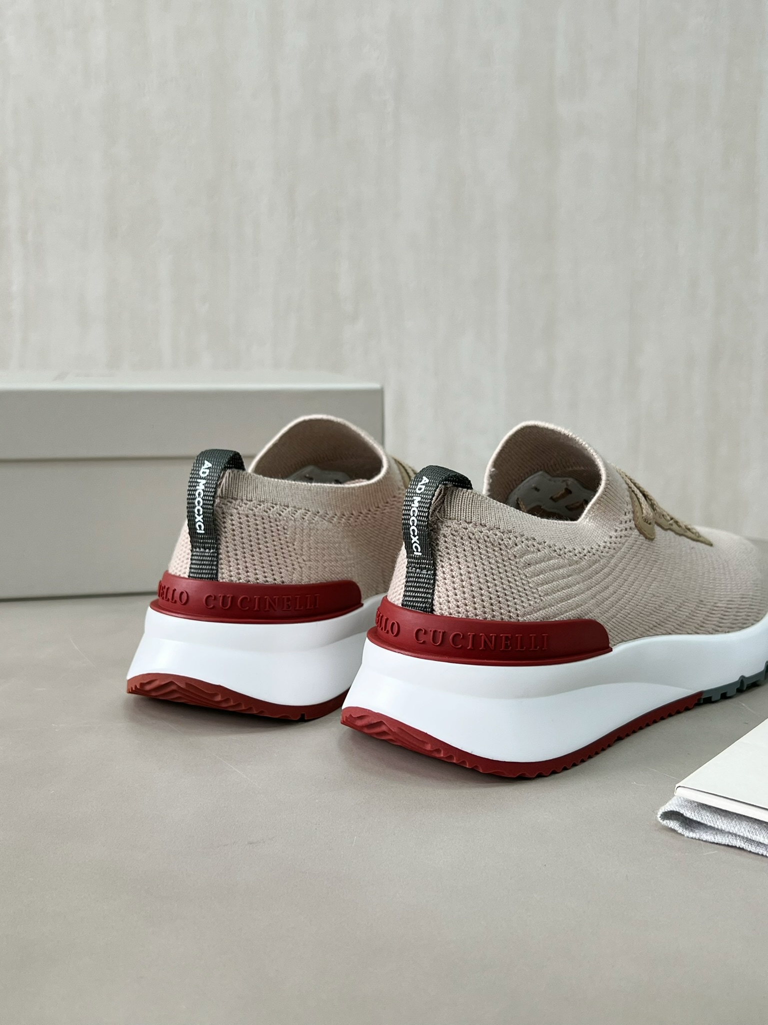 Brunello cucinelli.15-20days 🌹 39-46