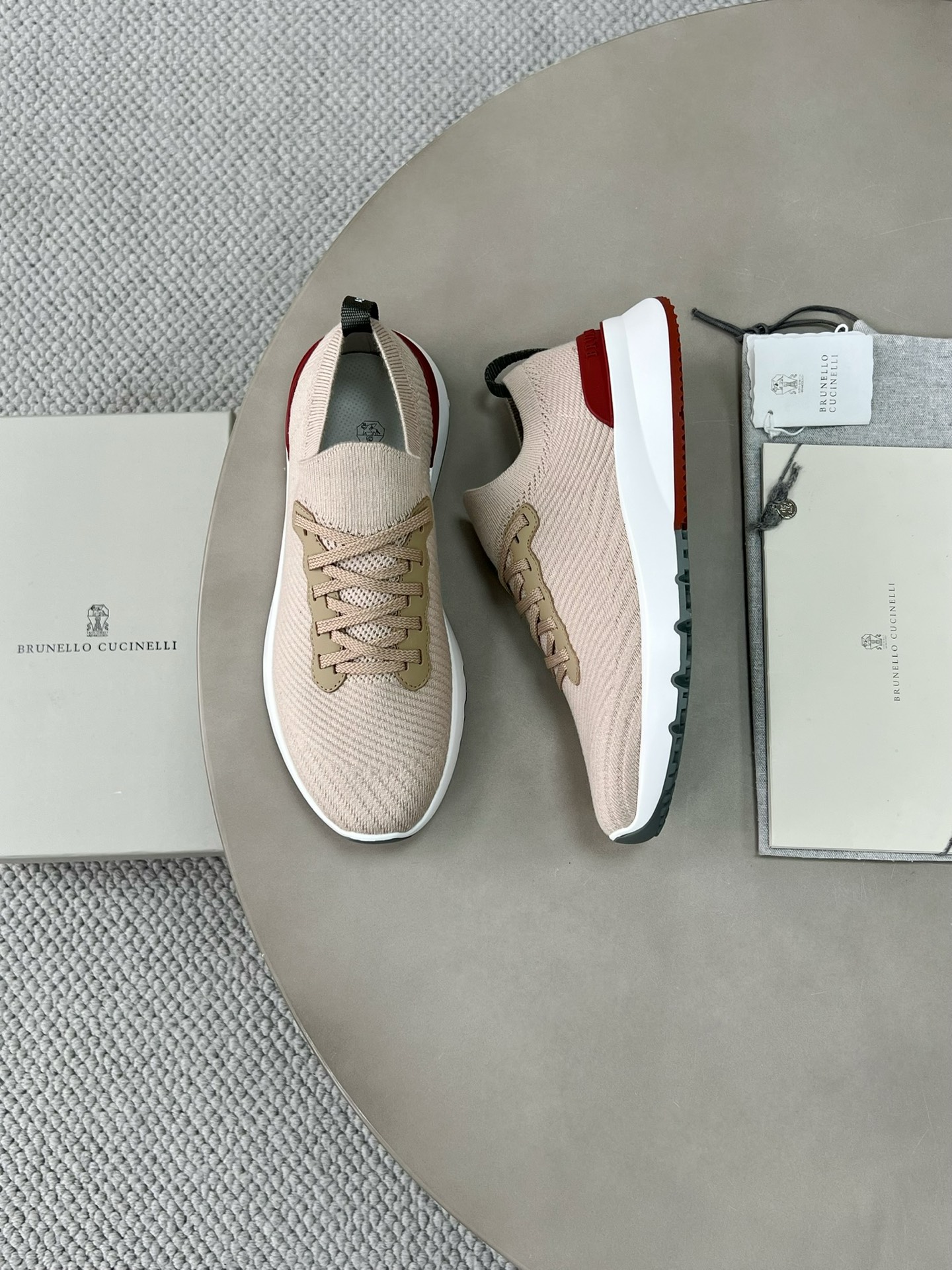 Brunello cucinelli.15-20days 🌹 39-46