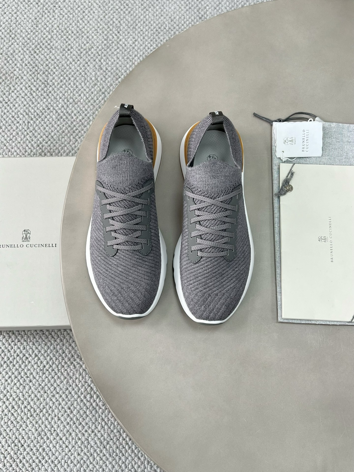 Brunello cucinelli.15-20days 🌹 39-46