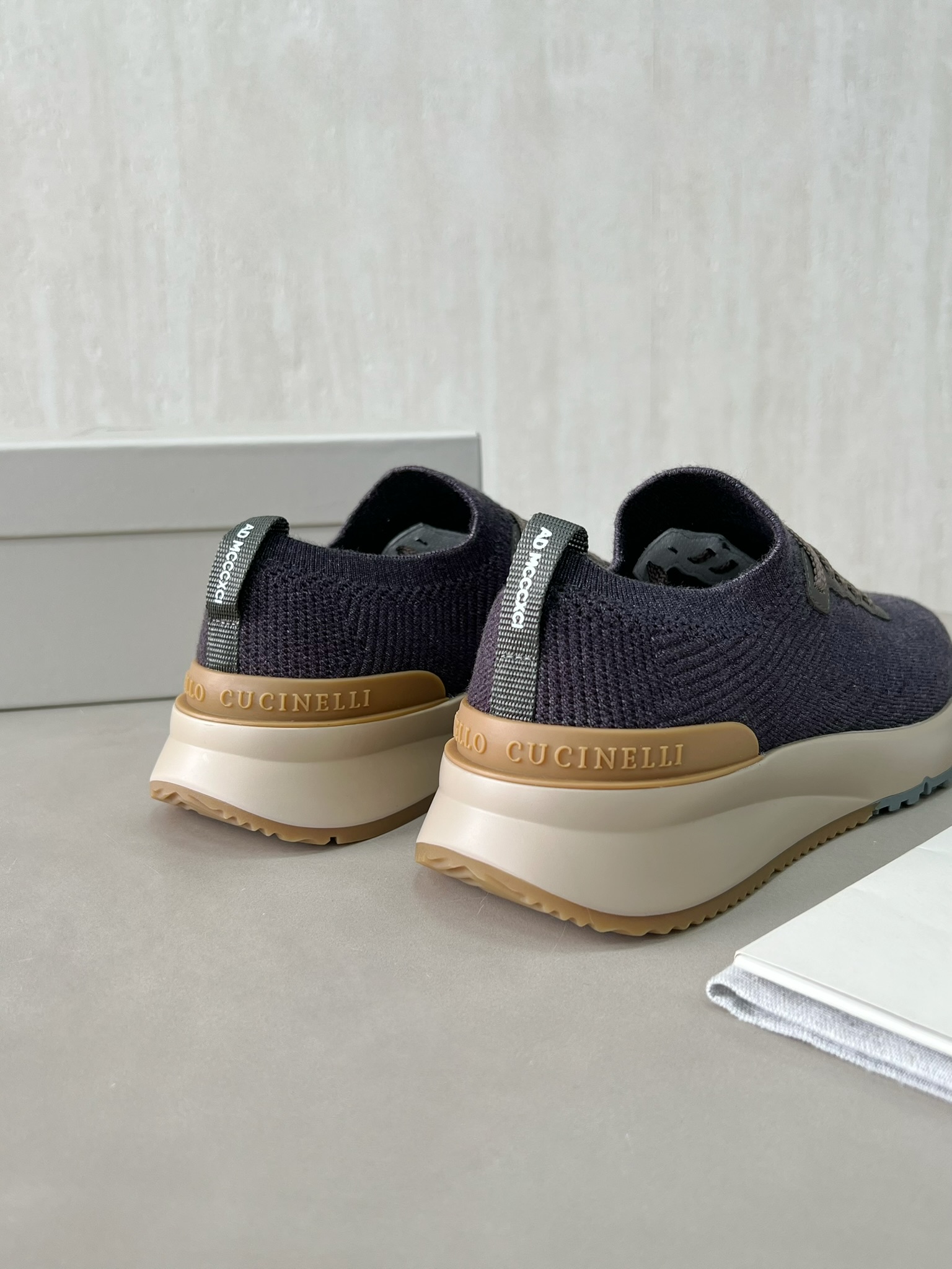 Brunello cucinelli.15-20days 🌹 39-46