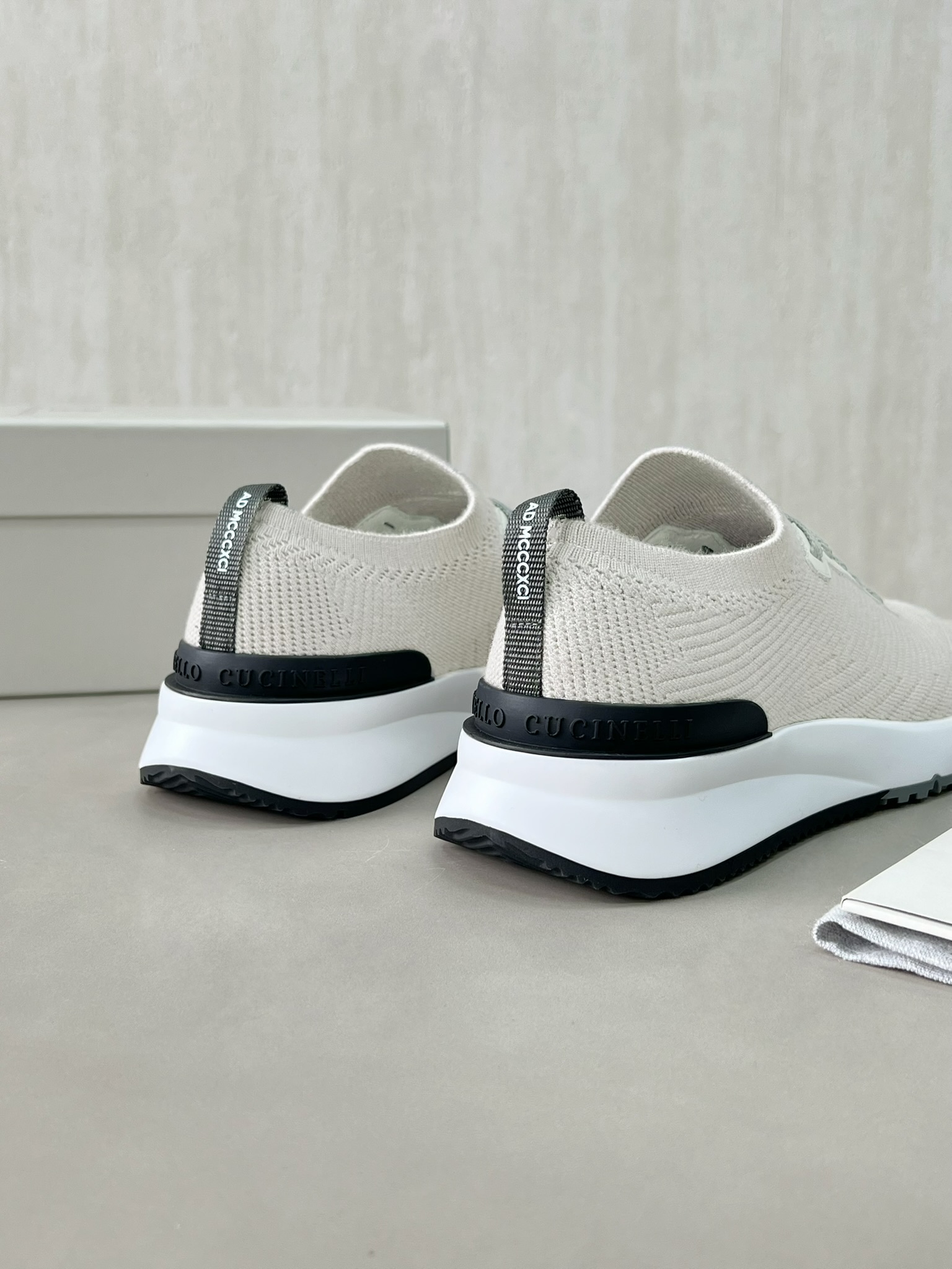 Brunello cucinelli.15-20days 🌹 39-46