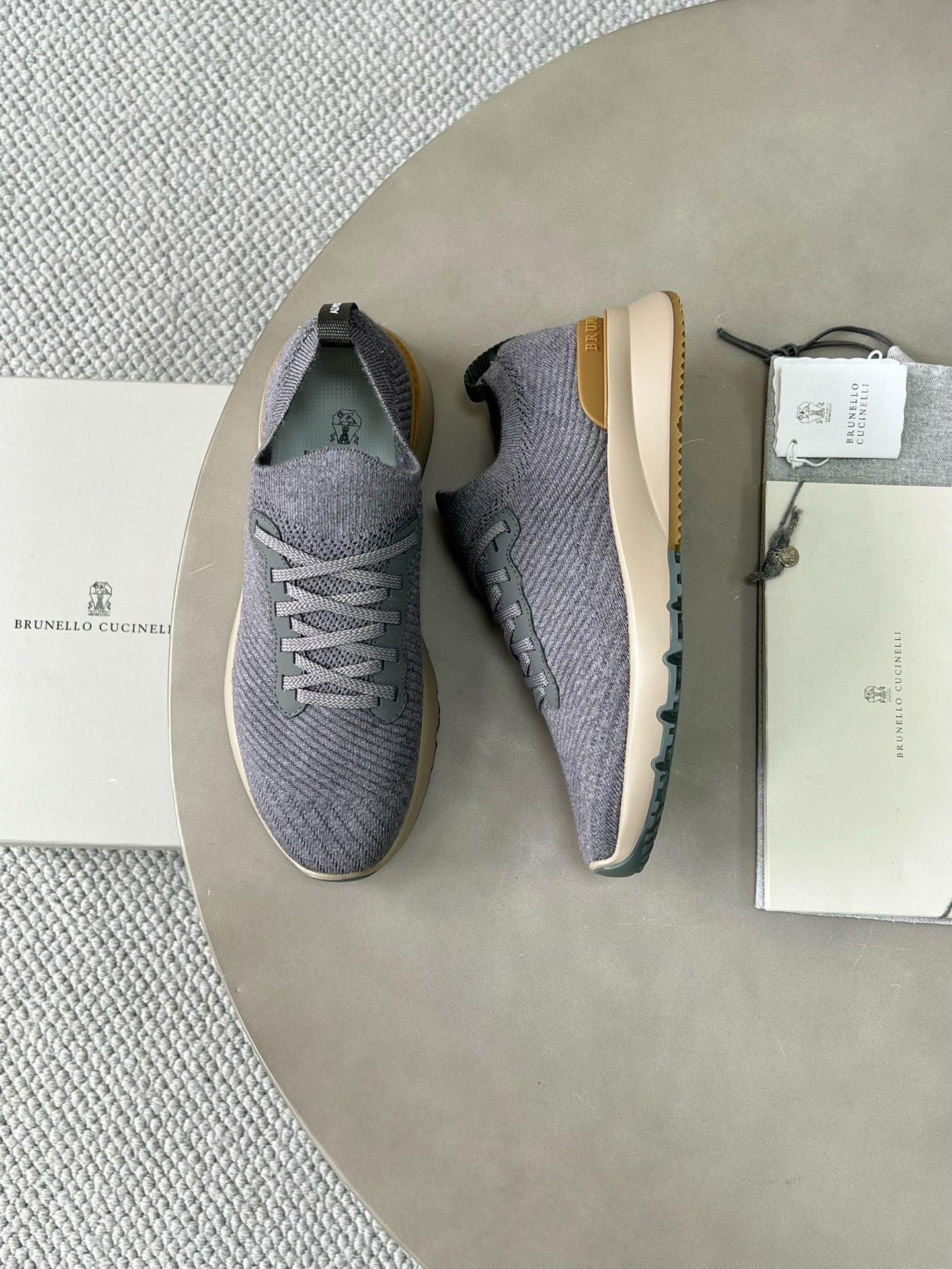 Brunello cucinelli.15-20days 🌹 39-46