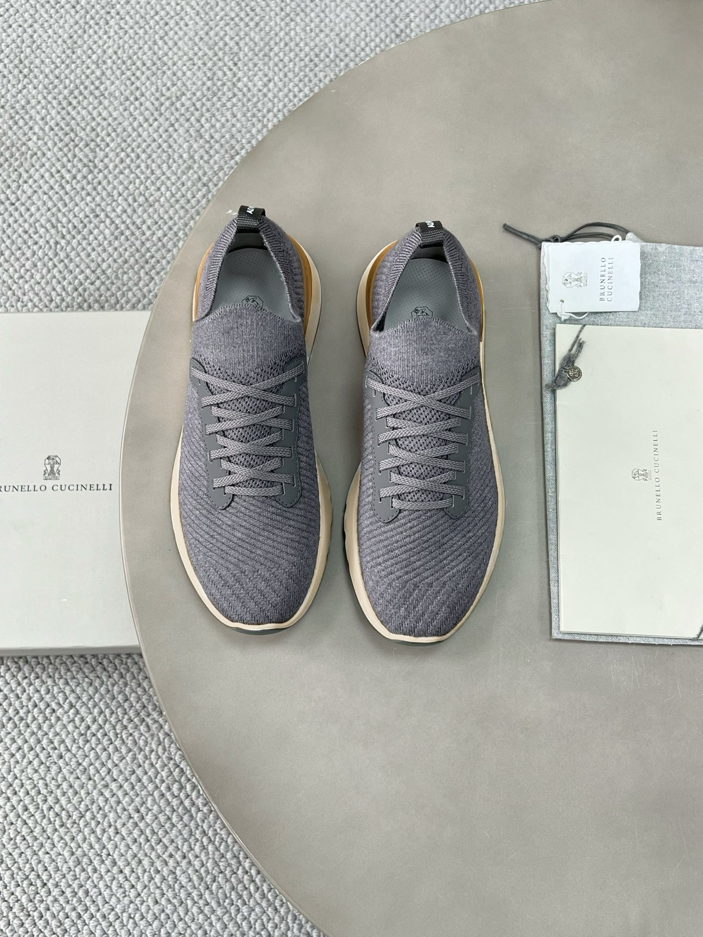 Brunello cucinelli.15-20days 🌹 39-46