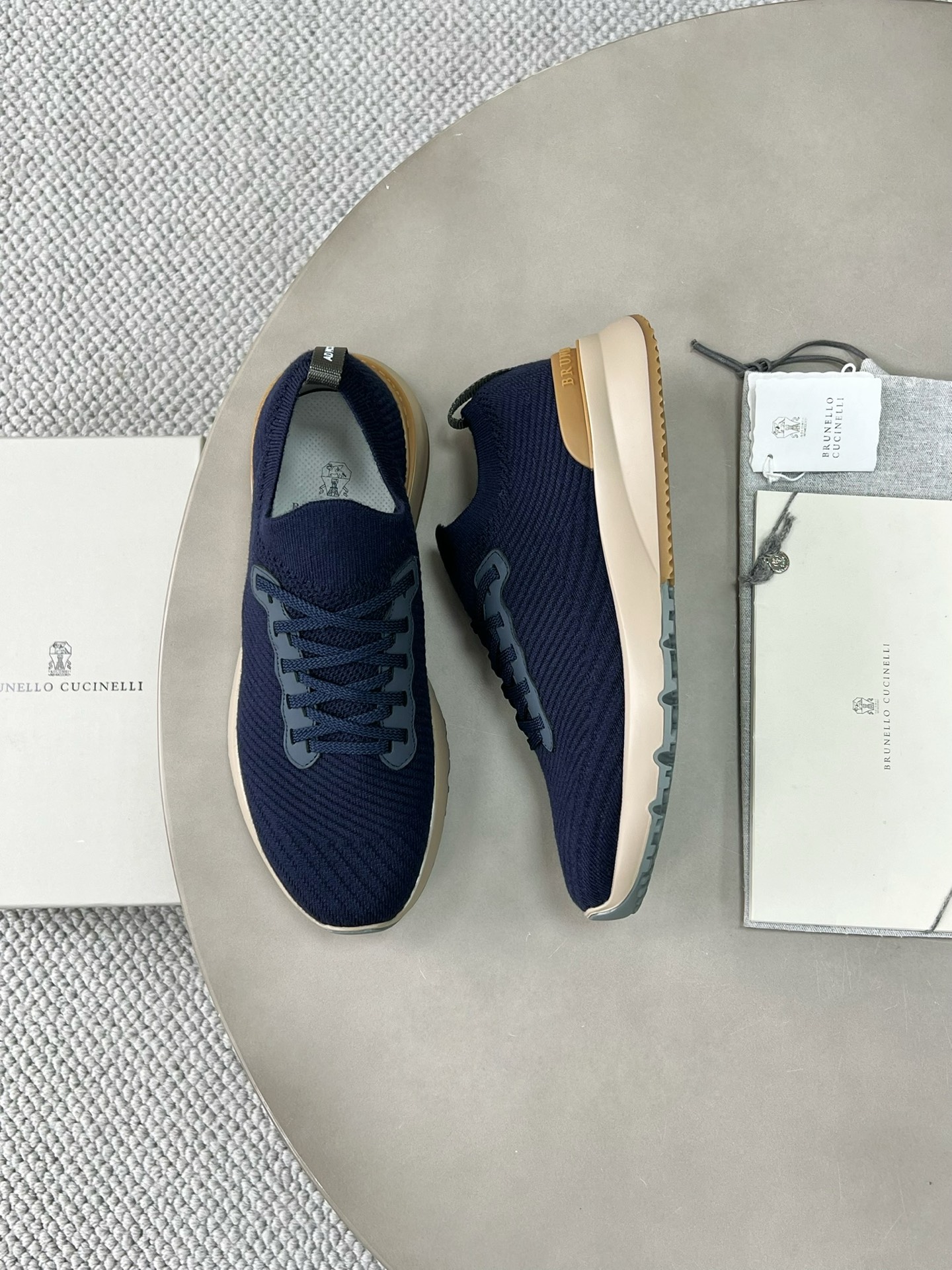 Brunello cucinelli.15-20days 🌹 39-46
