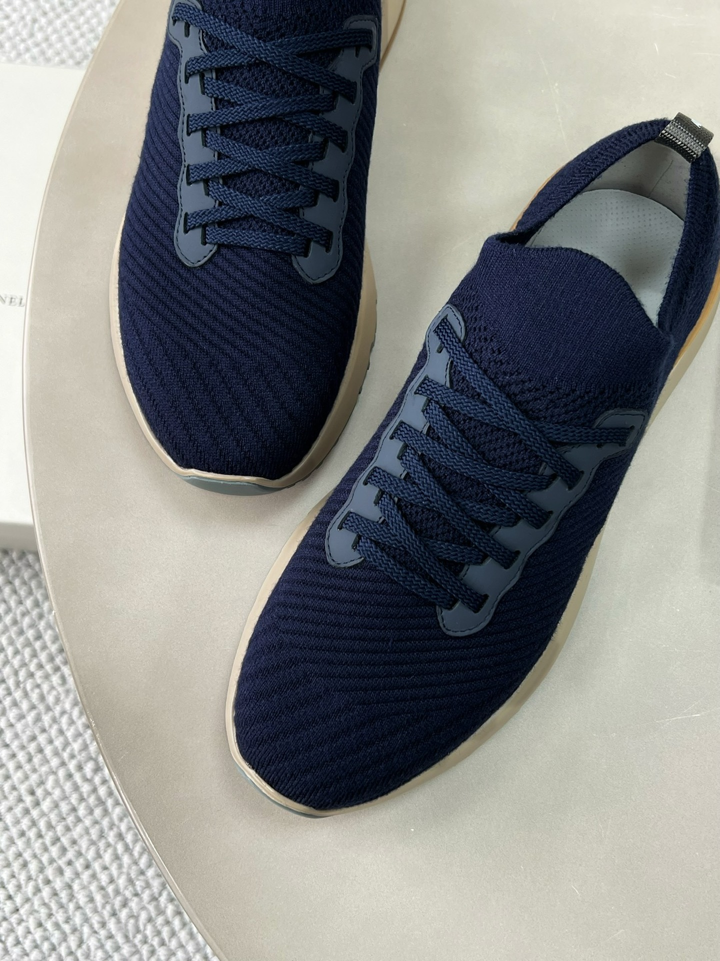 Brunello cucinelli.15-20days 🌹 39-46