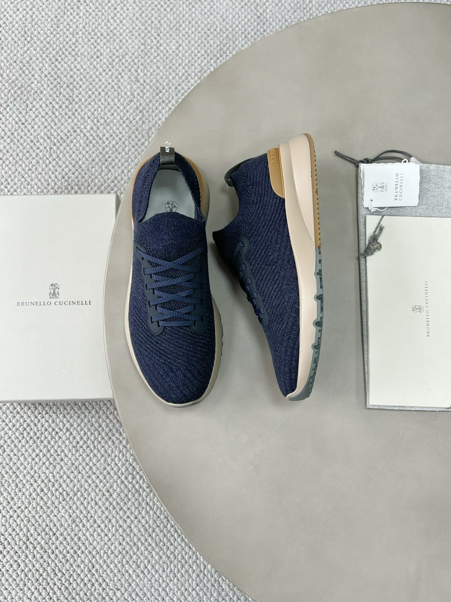 Brunello cucinelli.15-20days 🌹 39-46