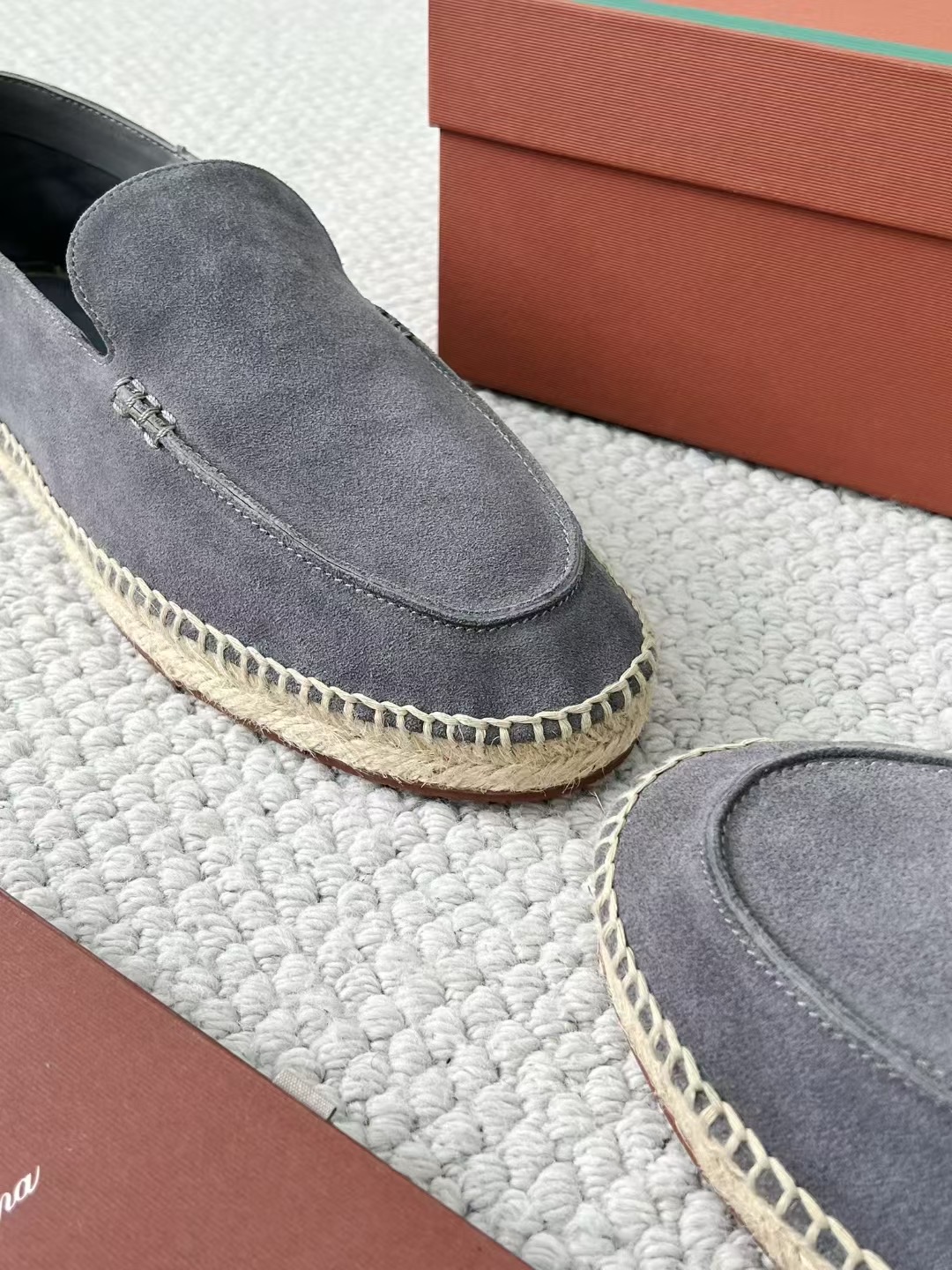 Loro piana 39-46 🌹15-20days
